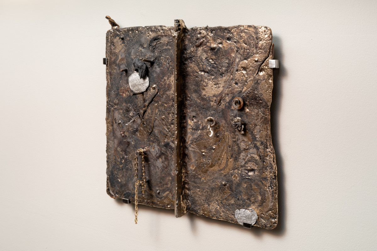 Reflector (accumulating), 2026, Exhibition view, Anne Hardy, Feelings, Talbot Rice Gallery, the University of Edinburgh. © Anne Hardy Photo: Angus Mill